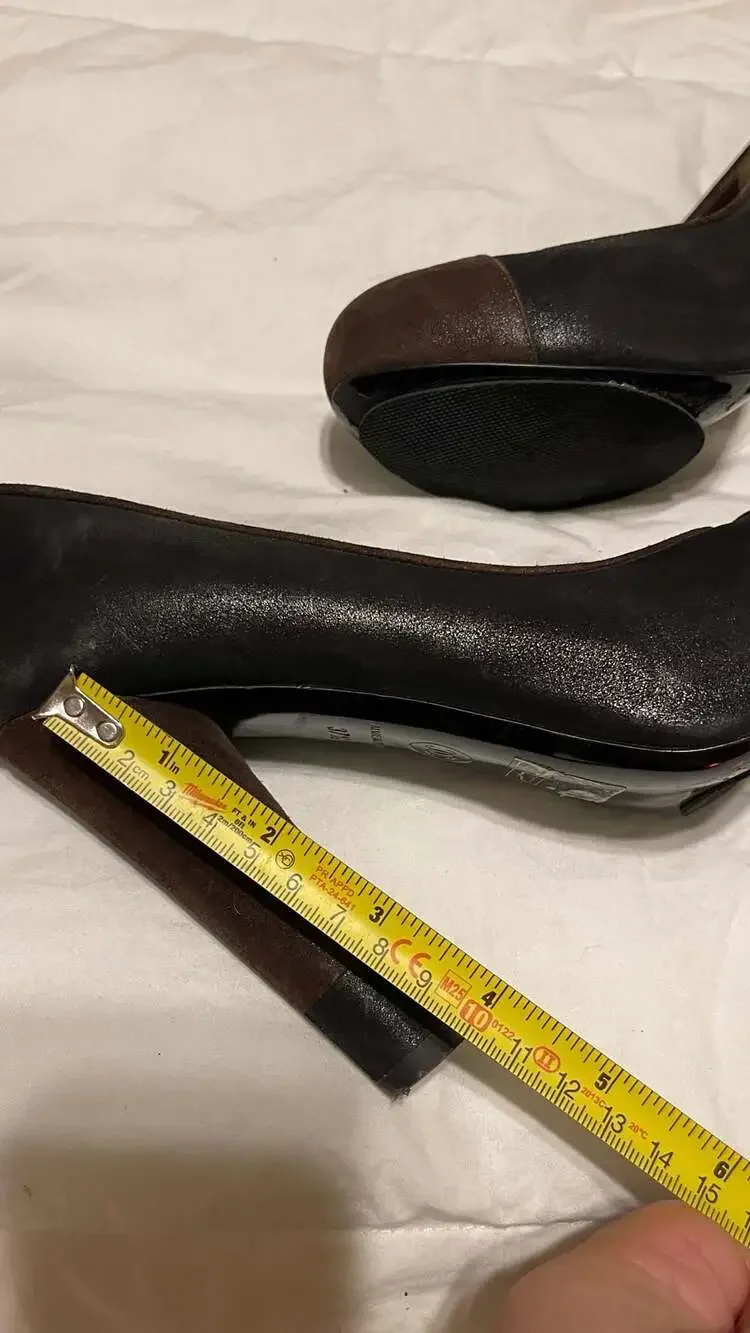 Chanel Black and Brown Suede CC Cap Toe Block Heel Pumps Size 37.5